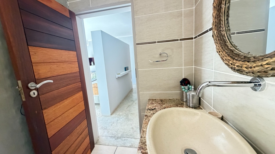 4 Bedroom Property for Sale in Viljoenskroon Rural Free State
